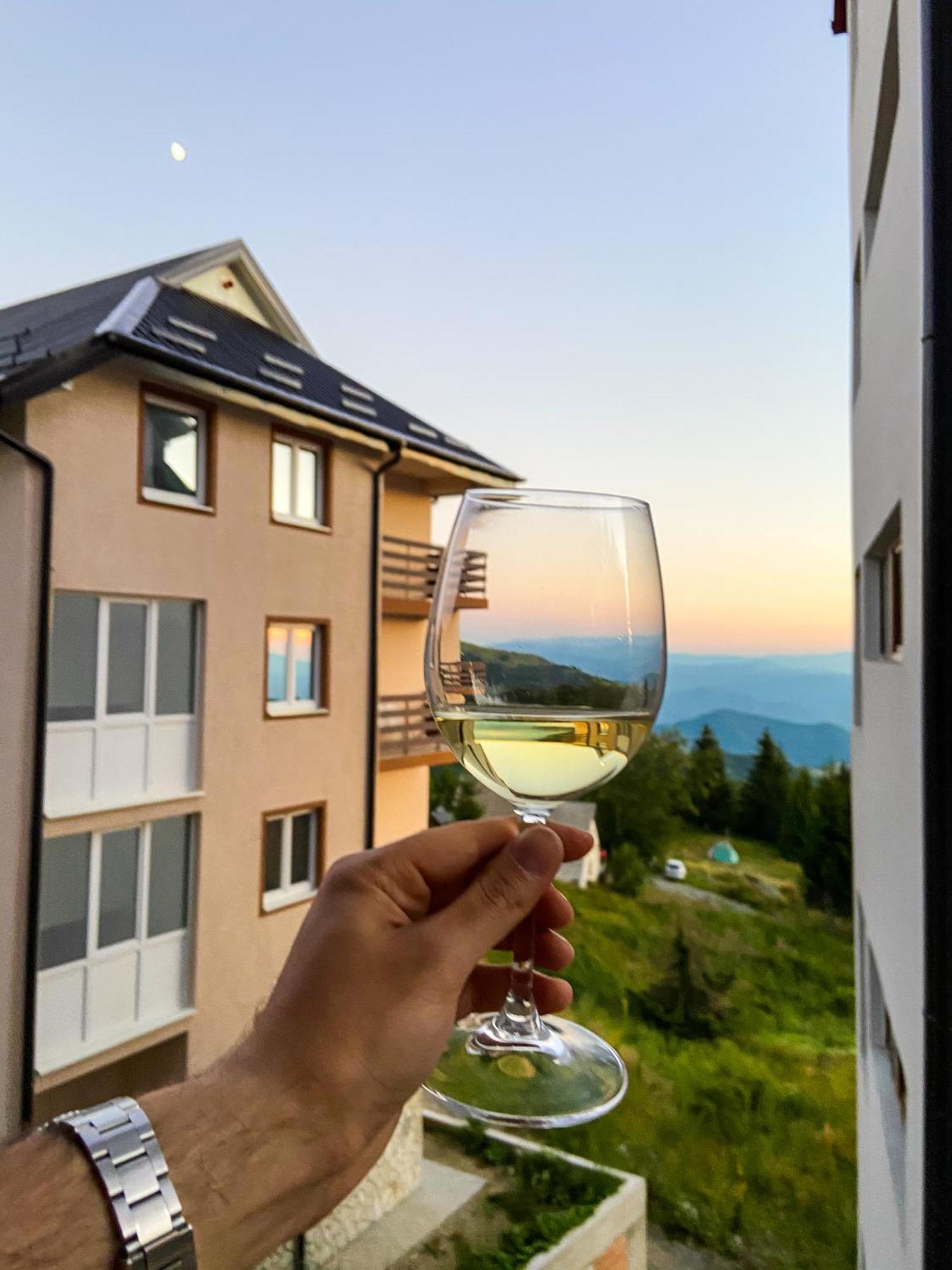 维拉特拉格酒店 科帕奥尼克 外观 照片